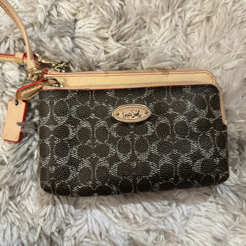Coach wallet
